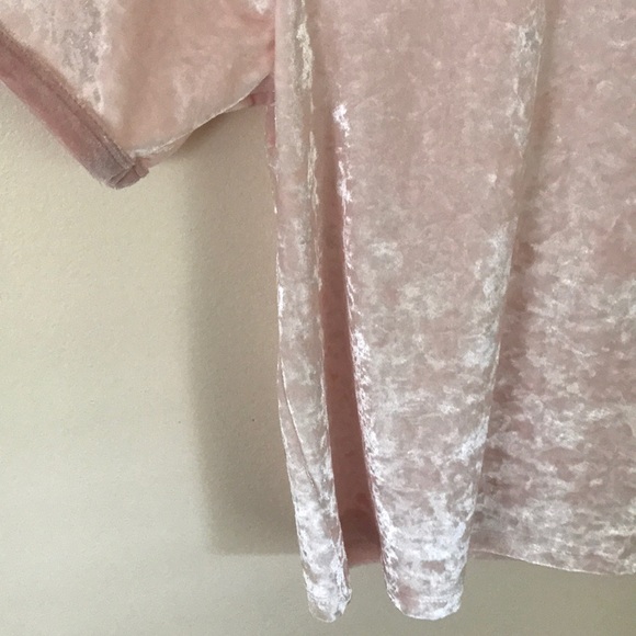 Forever 21 Light Pink Crushed Velvet Top - Picture 2 of 4